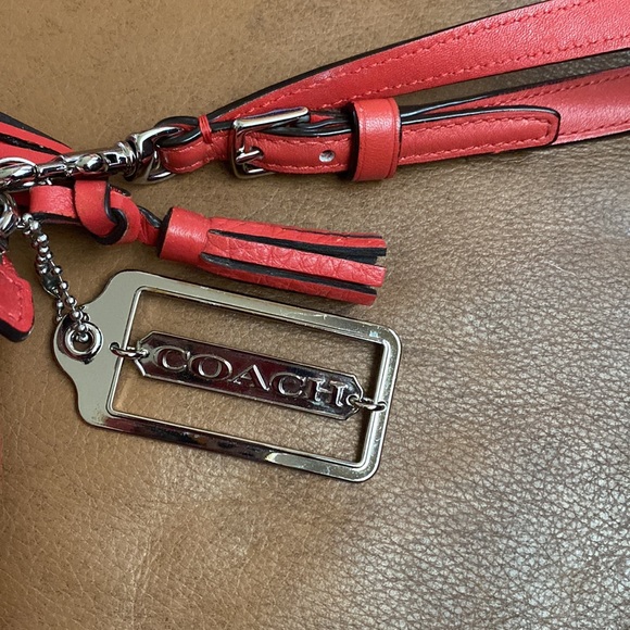 Coach ORANGE large leather clutch, its gorgeous. Good condition. - Picture 11 of 11